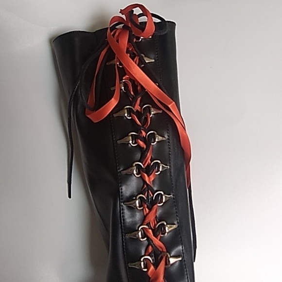 Halloween Black Platform Zip Up Boots - Picture 3 of 3